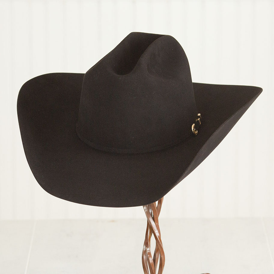 Hand-shaped Western felt or straw hat 12