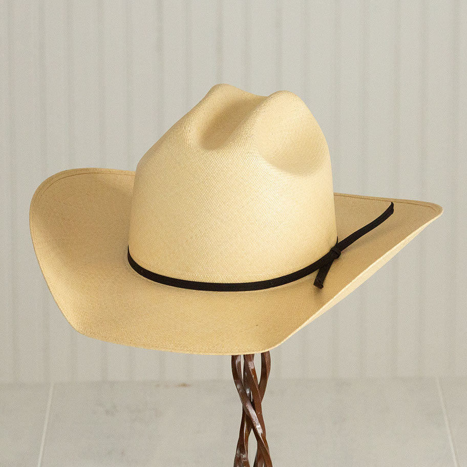 Hand-shaped Western felt or straw hat 3