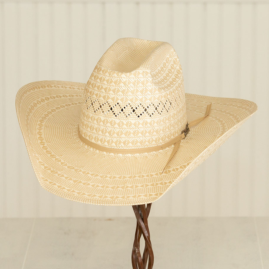 Hand-shaped Western felt or straw hat 9