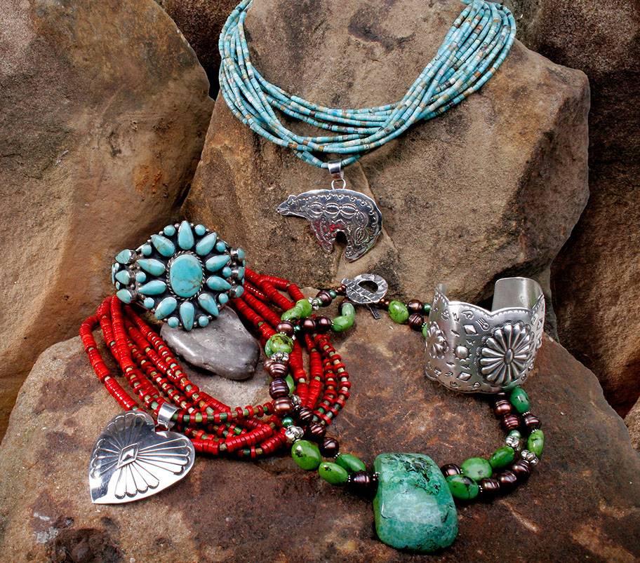 Handcrafted leather goods and jewelry 10