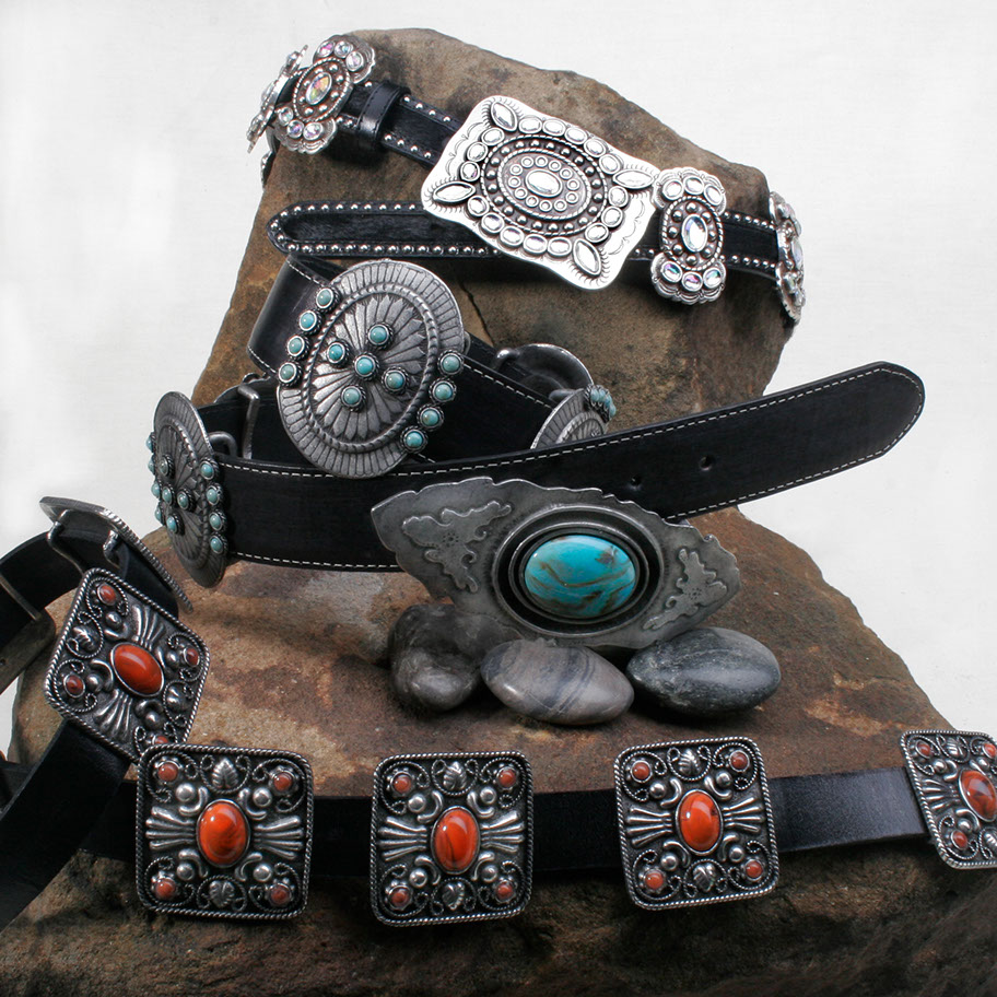 Handcrafted leather goods and jewelry 8
